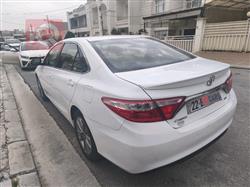 تۆیۆتا کامری